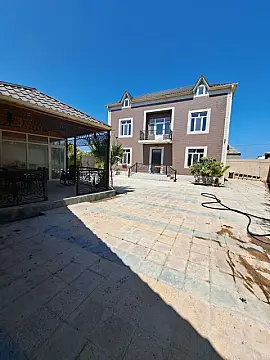 Satılır 5 otaqlı həyət evi 200 m² — Bakı, Buzovna 5 otaq 200.00 m²