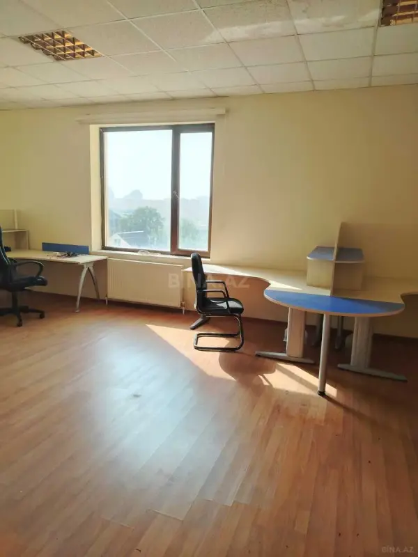 Kirayə verilir 6 otaqlı ofis 250 m²