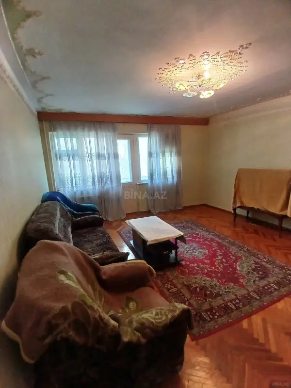 Kirayə verilir 3 otaqlı mənzil 120 m²