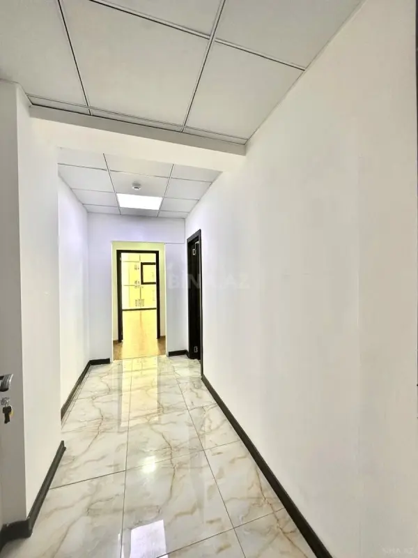 Kirayə verilir 2 otaqlı ofis 60 m²