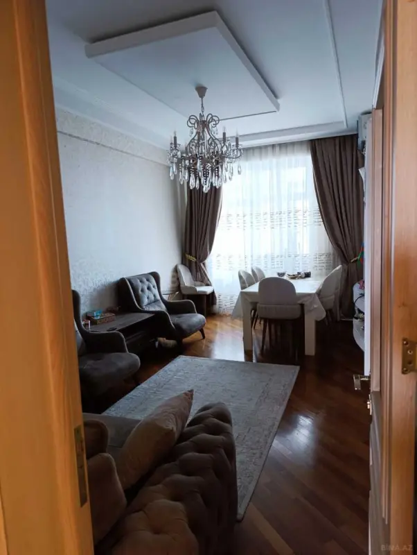 Satılır 3 otaqlı mənzil 84 m²