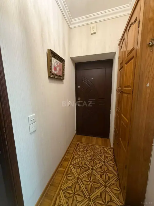 Kirayə verilir 2 otaqlı mənzil 80 m²