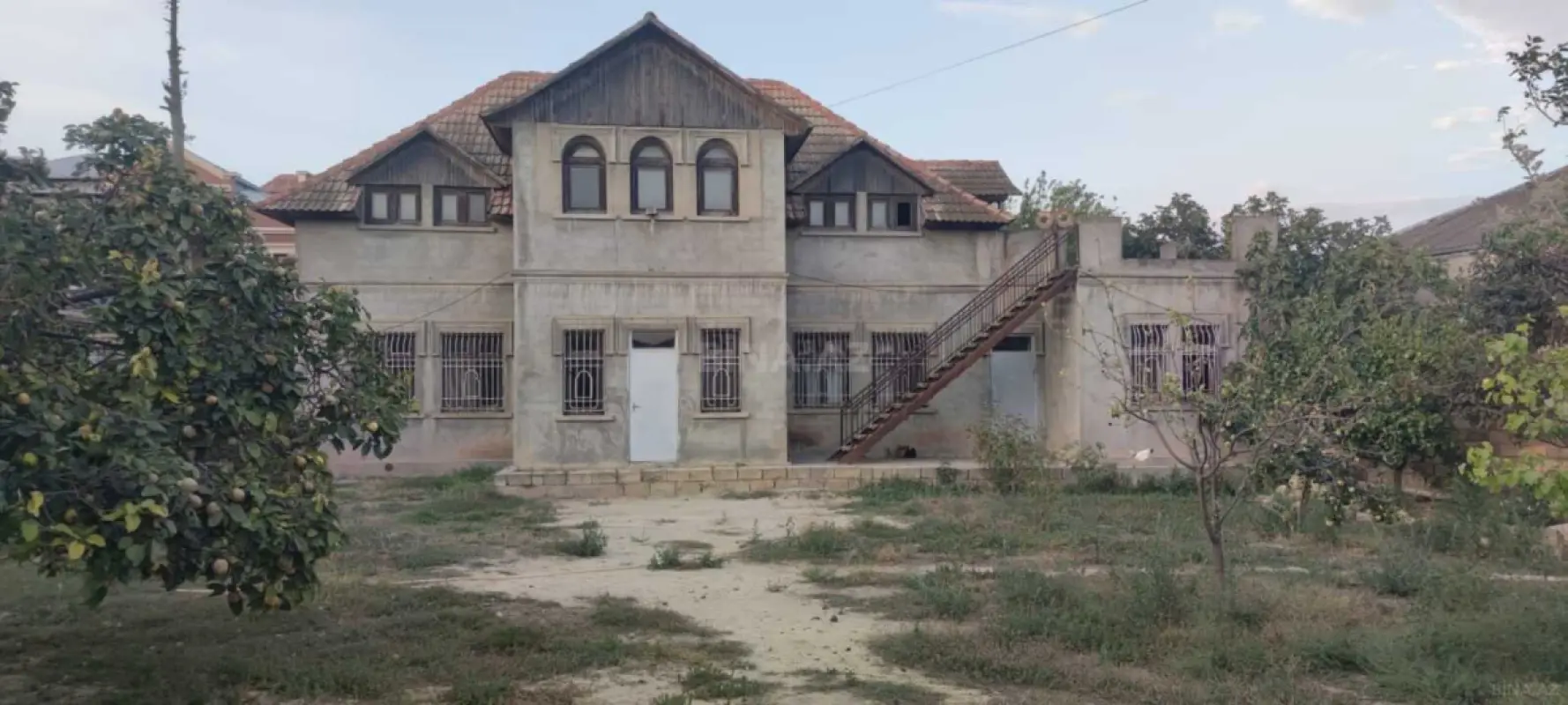 Satılır torpaq sahəsi 12 m²