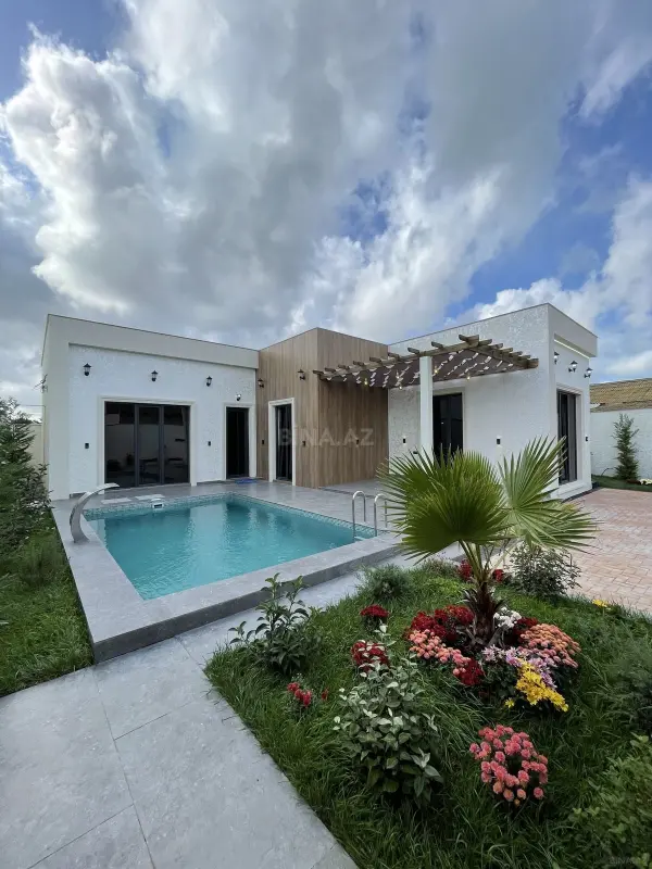 Satılır 4 otaqlı həyət evi 160 m²