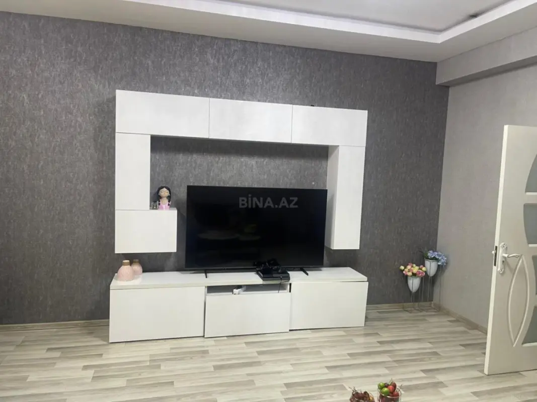 Satılır 3 otaqlı mənzil 92 m²