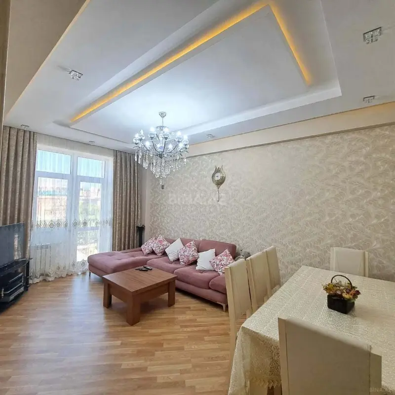 Satılır 3 otaqlı mənzil 111 m²