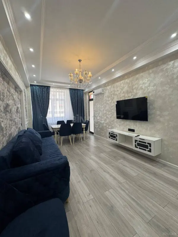 Kirayə verilir 3 otaqlı mənzil 97 m²