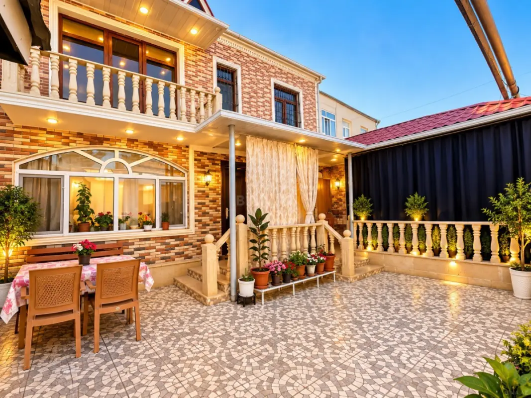 Satılır 5 otaqlı həyət evi 190 m²