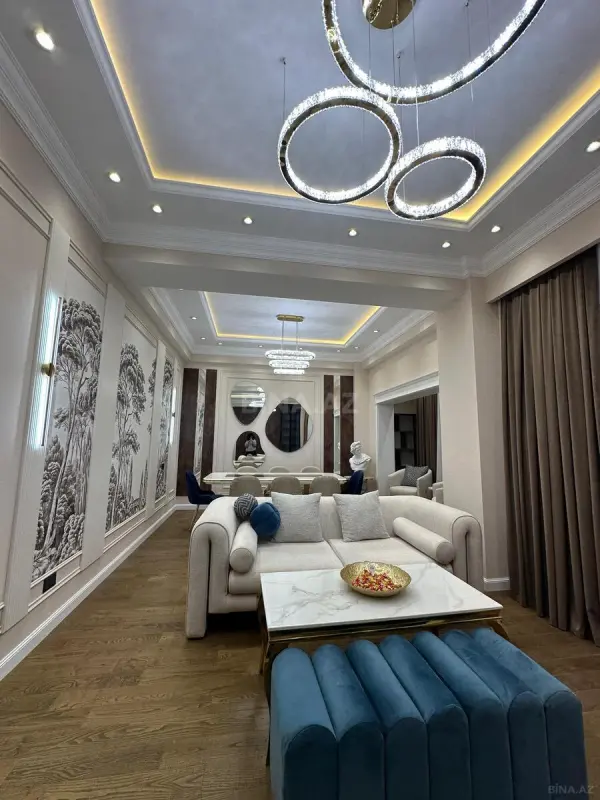 Satılır 4 otaqlı mənzil 185 m²