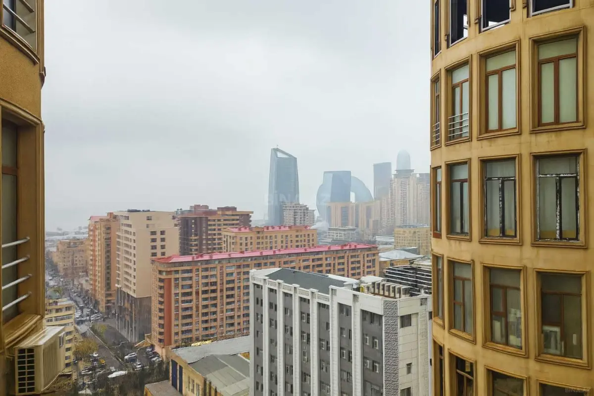 Kirayə verilir 3 otaqlı mənzil 102 m²