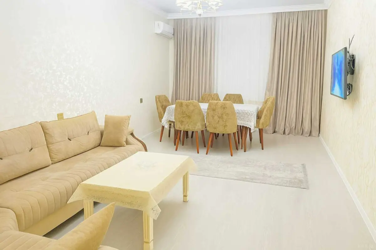 Kirayə verilir 3 otaqlı mənzil 105 m²
