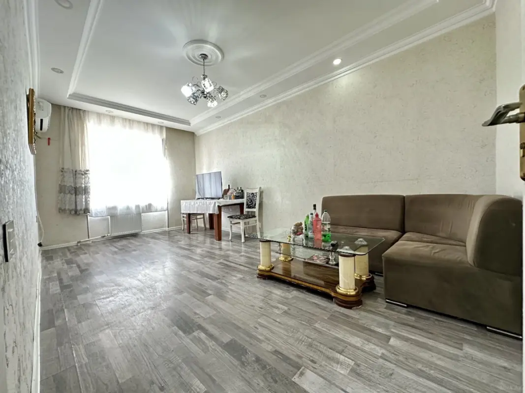 Satılır 3 otaqlı mənzil 55 m²