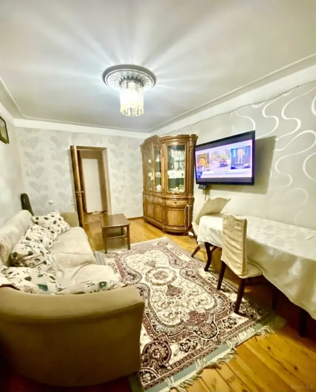 Satılır 3 otaqlı mənzil 75 m²