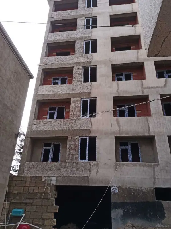 Satılır 2 otaqlı mənzil 44 m²