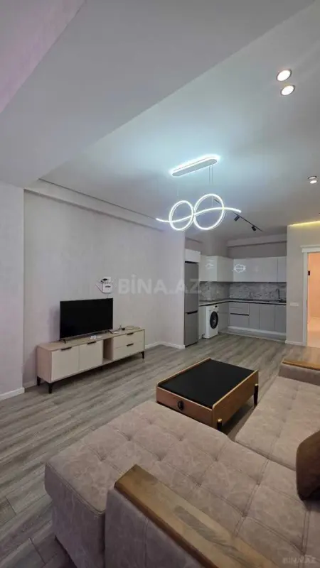 Kirayə verilir 2 otaqlı mənzil 63 m²