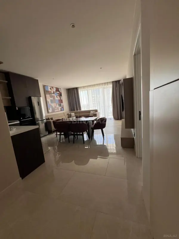 Kirayə verilir 2 otaqlı mənzil 95 m²