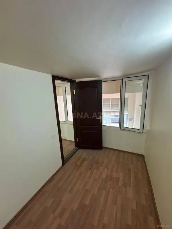 Satılır obyekt 60 m²
