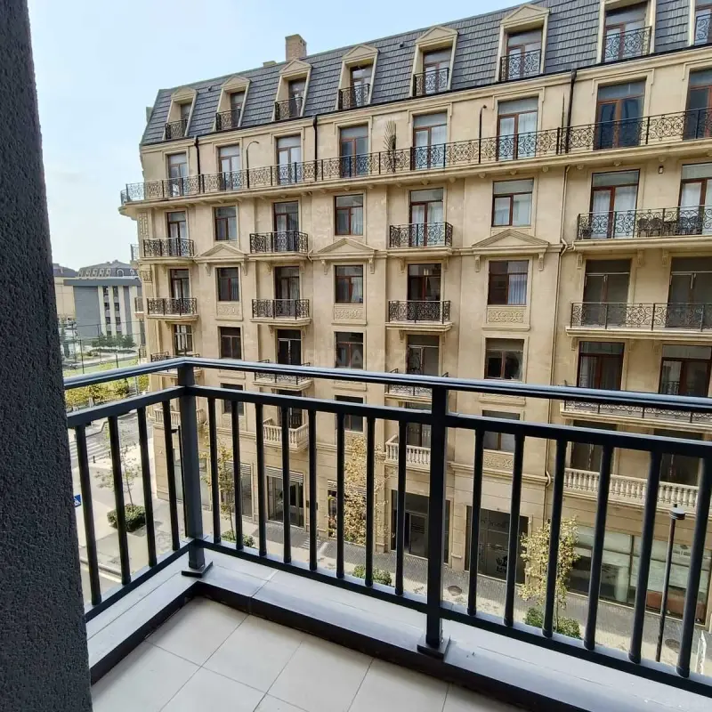 Kirayə verilir 3 otaqlı mənzil 92 m²