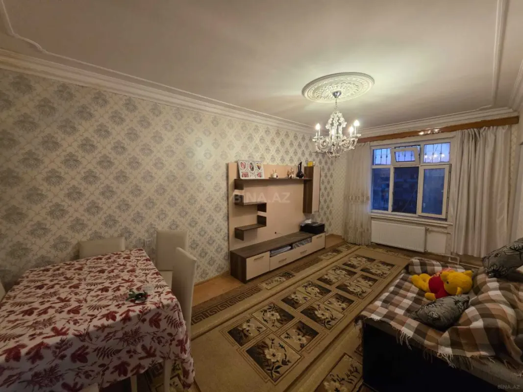 Satılır 3 otaqlı mənzil 60 m²