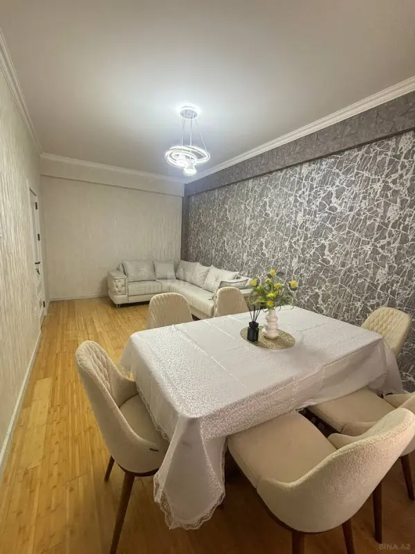 Satılır 2 otaqlı mənzil 62 m²