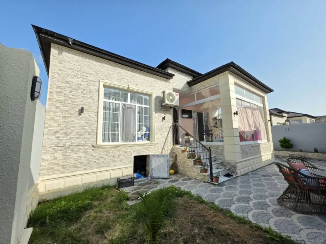 Satılır 4 otaqlı həyət evi 120 m²