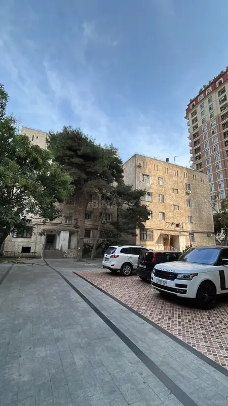 Kirayə verilir 3 otaqlı mənzil 90 m²