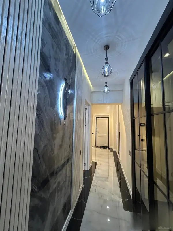 Satılır 2 otaqlı mənzil 70 m²