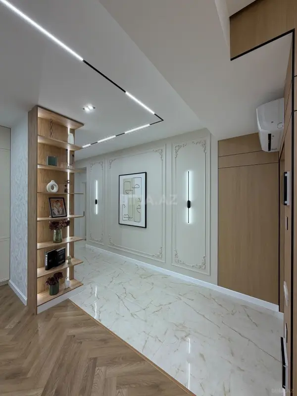 Satılır 3 otaqlı mənzil 102 m²