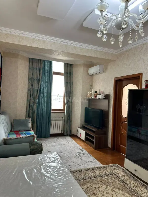 Satılır 2 otaqlı mənzil 62 m²