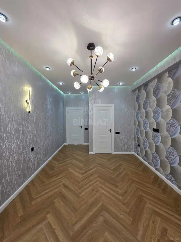 Satılır 3 otaqlı mənzil 120 m²