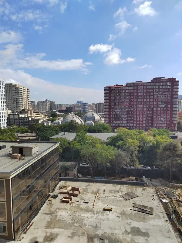 Satılır 3 otaqlı mənzil 76 m²