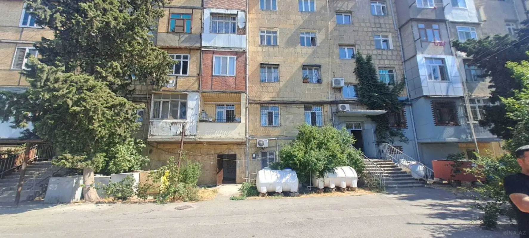 Satılır 3 otaqlı mənzil 100 m²