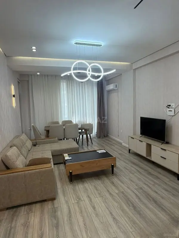 Kirayə verilir 3 otaqlı mənzil 110 m²