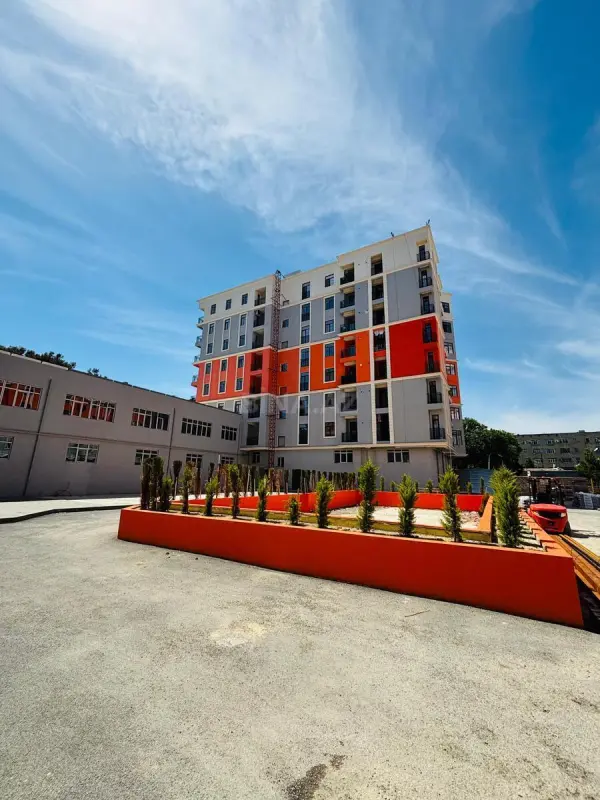 Satılır 4 otaqlı mənzil 163.3 m²