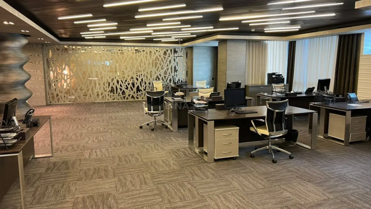 Kirayə verilir 7 otaqlı ofis 340 m²