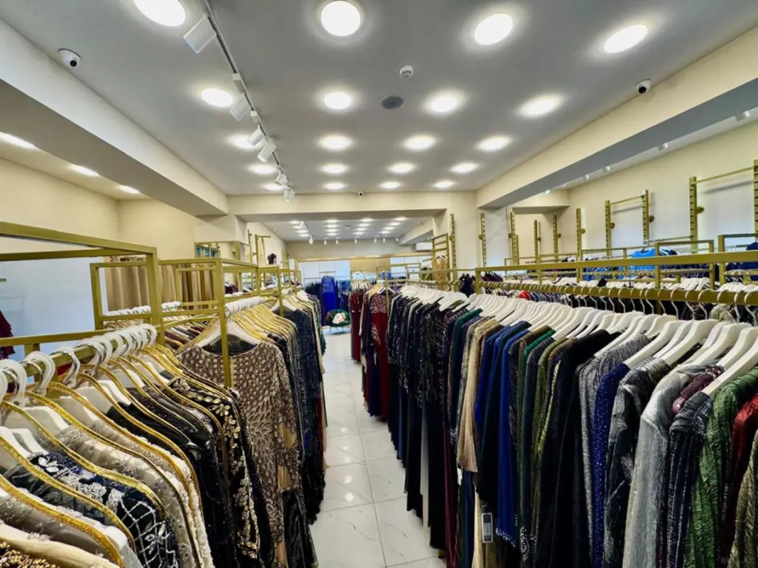 Satılır obyekt 126 m²