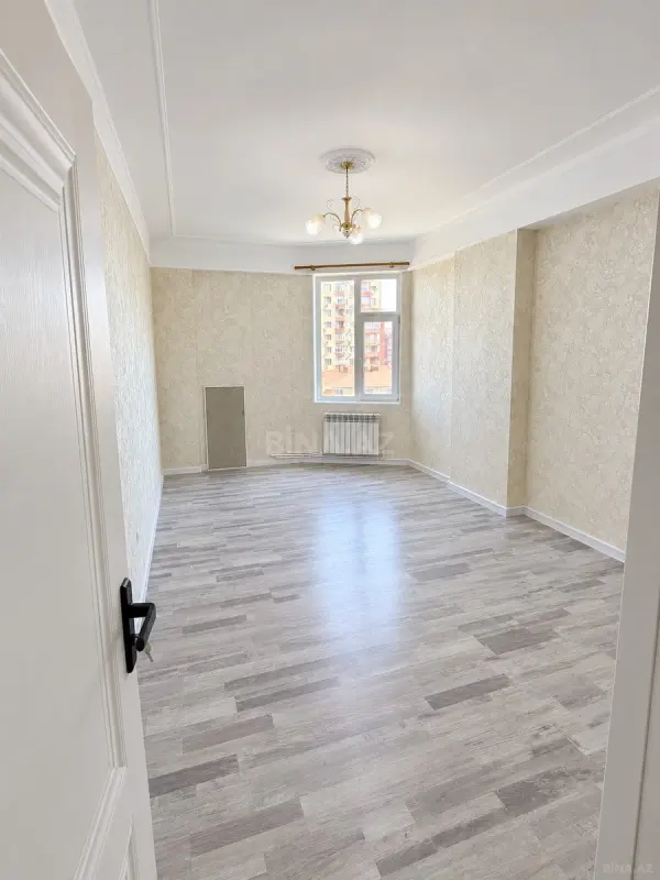 Satılır 2 otaqlı mənzil 80 m²
