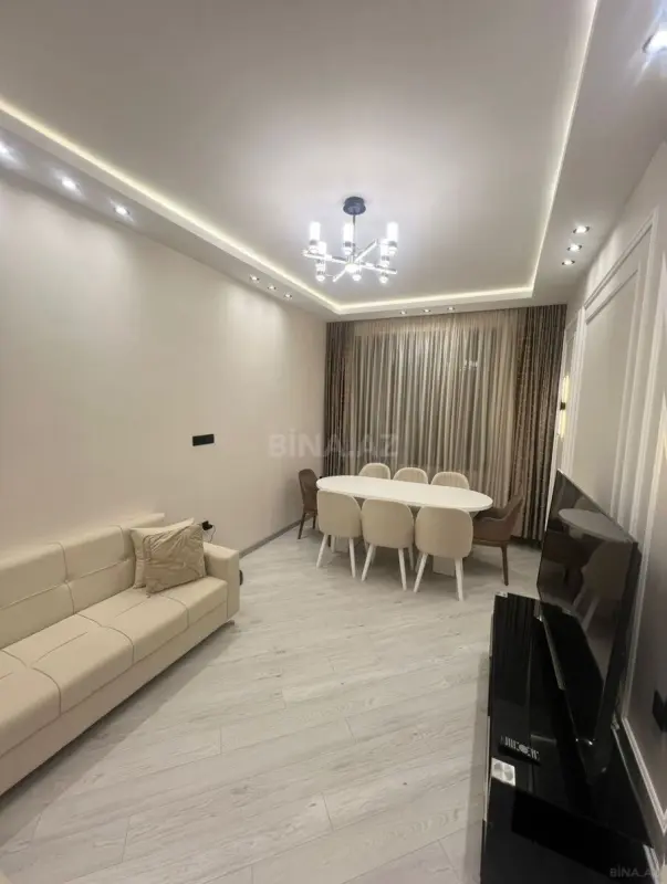 Satılır 2 otaqlı mənzil 66 m²