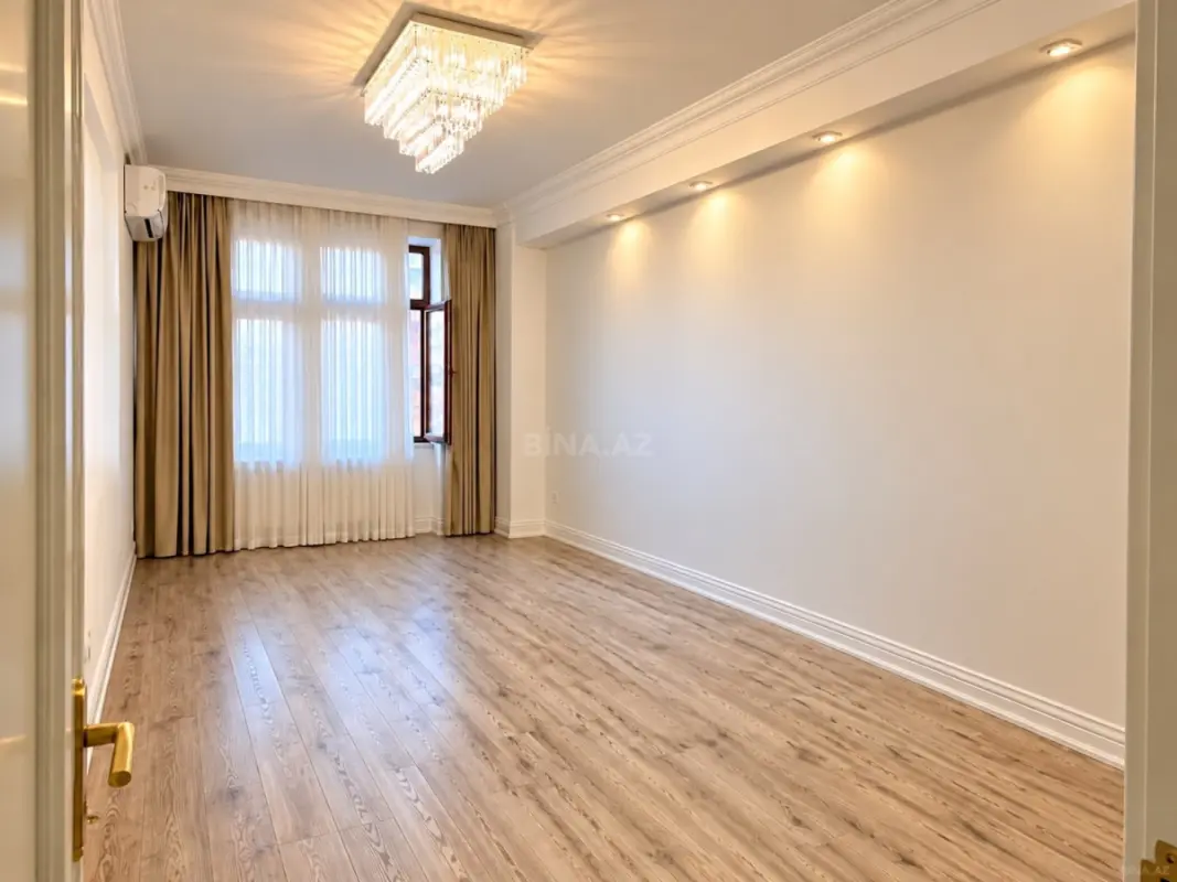 Satılır 2 otaqlı mənzil 73 m²