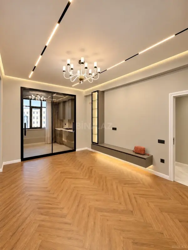 Satılır 2 otaqlı mənzil 65 m²