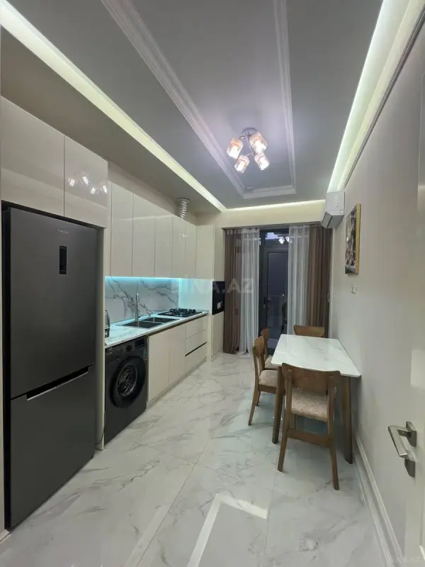Kirayə verilir 3 otaqlı mənzil 91 m²