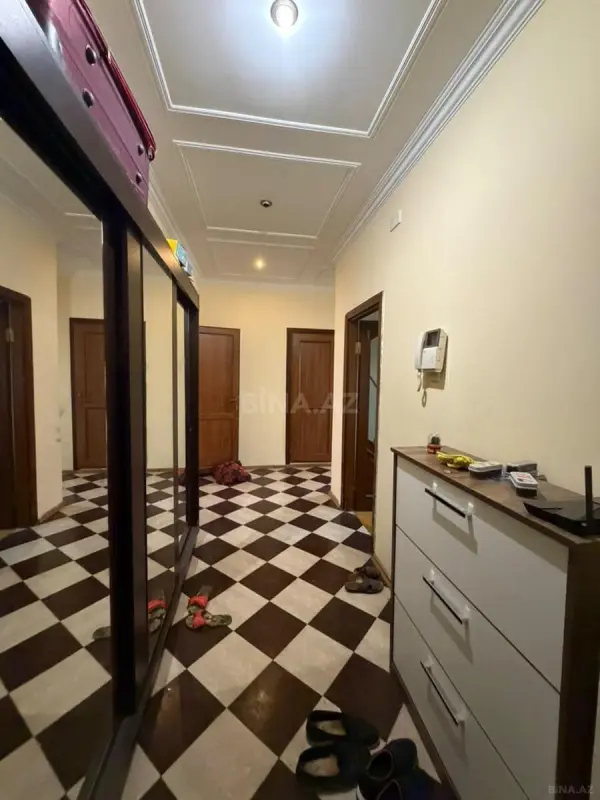 Satılır 3 otaqlı mənzil 100 m²