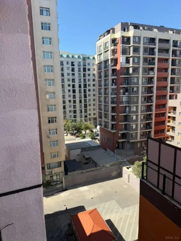 Satılır 2 otaqlı mənzil 58 m²