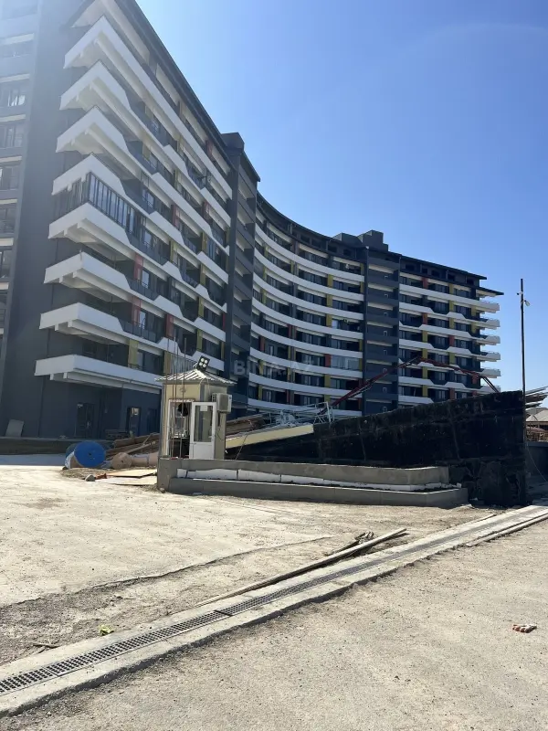 Satılır 3 otaqlı mənzil 110.1 m²