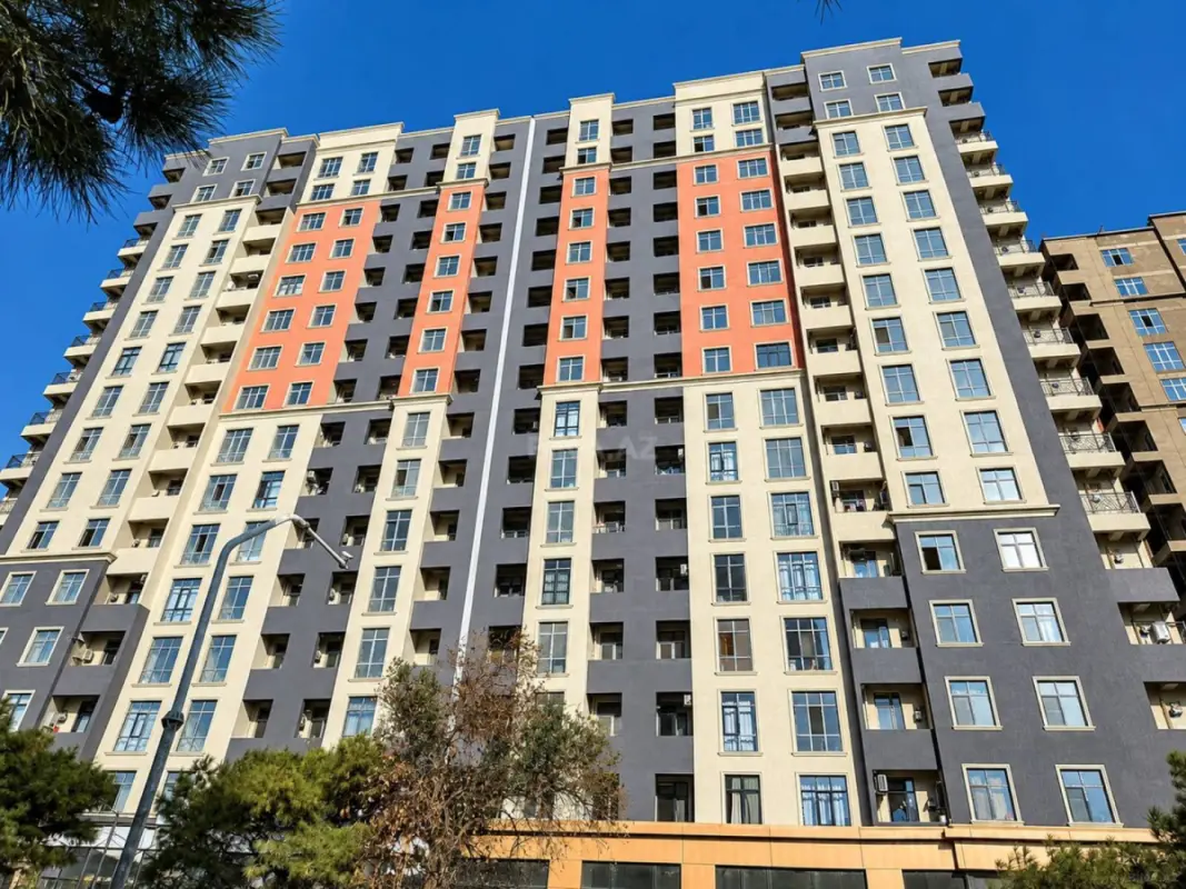 Satılır 3 otaqlı mənzil 100 m²