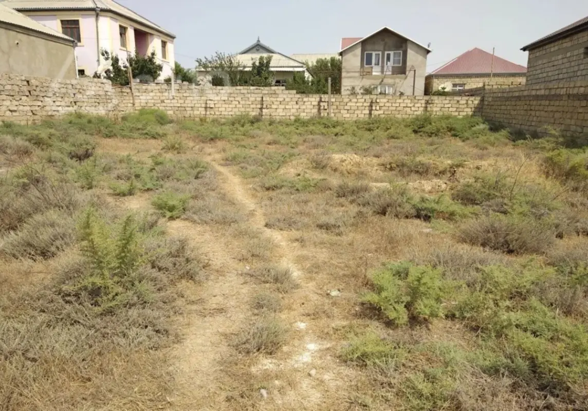 Satılır torpaq sahəsi 6 m²