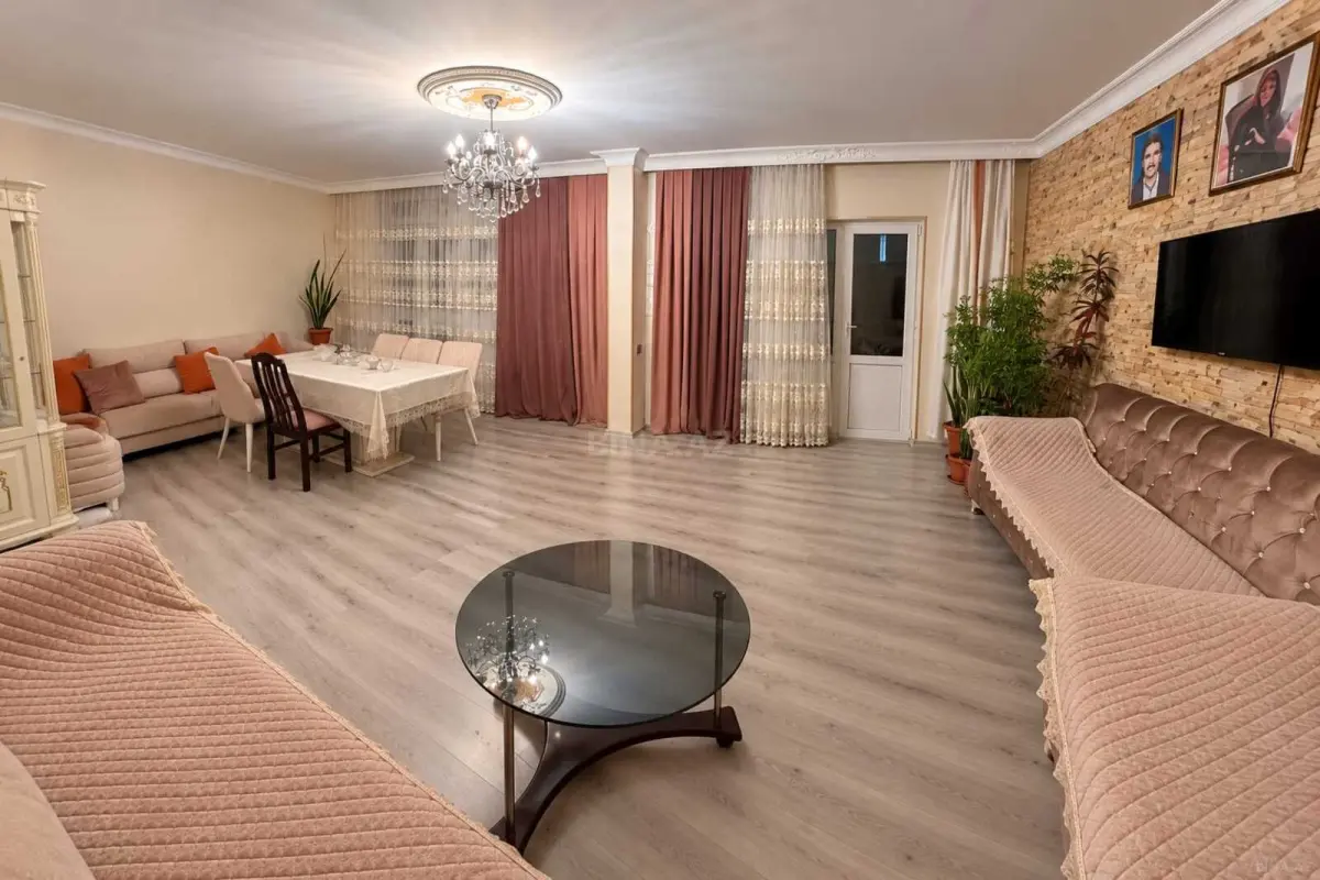 Satılır 5 otaqlı mənzil 98 m²