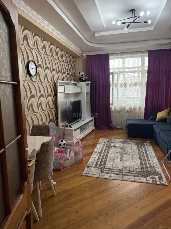 Satılır 2 otaqlı mənzil 63 m²