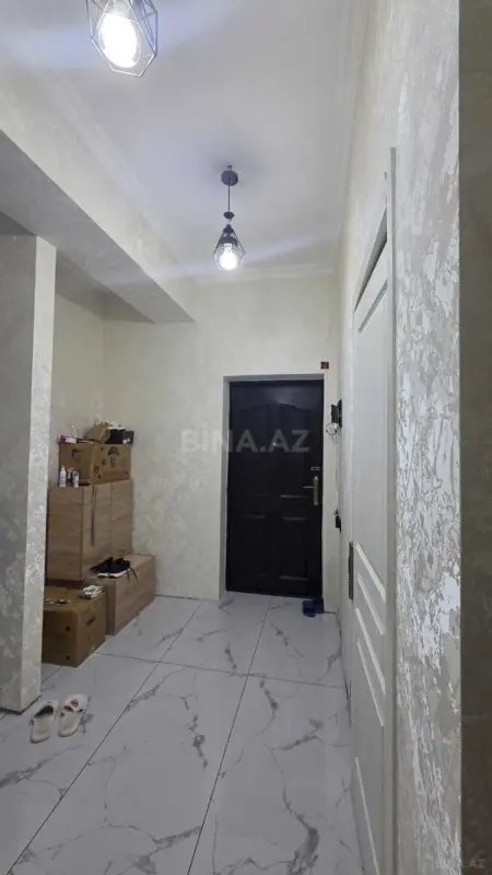 Satılır 4 otaqlı mənzil 82 m²