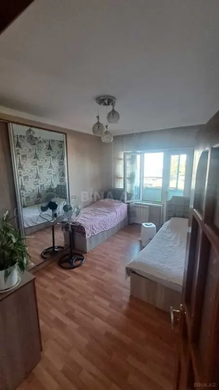 Satılır 3 otaqlı mənzil 83 m²